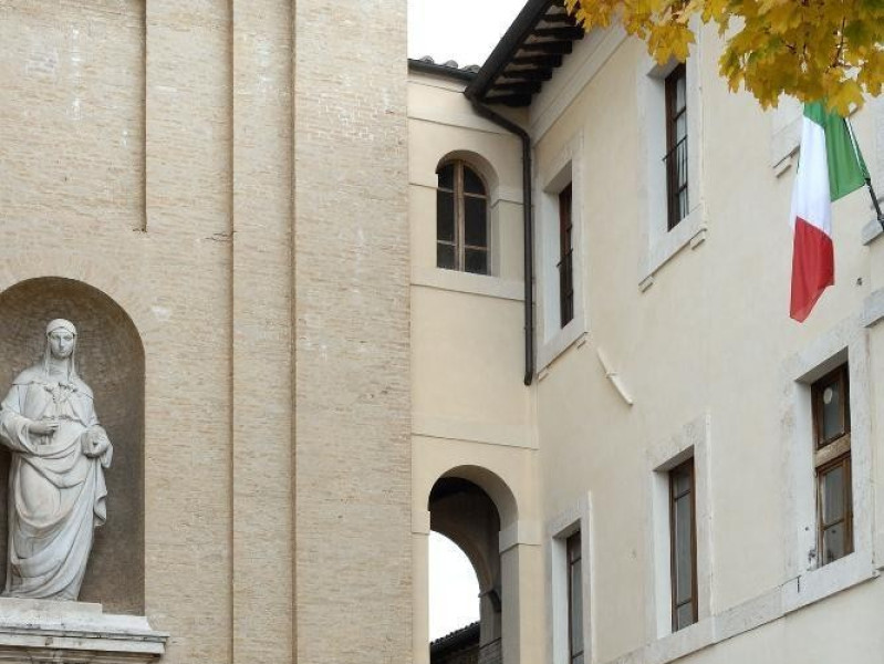 Museo della Porziuncola. Ingresso Fedeli, Marcello; jpg; 1417 pixels; 2126 pixels Museo della Porziuncola. Ingresso Fedeli, Marcello; jpg; 1417 pixels; 2126 pixels