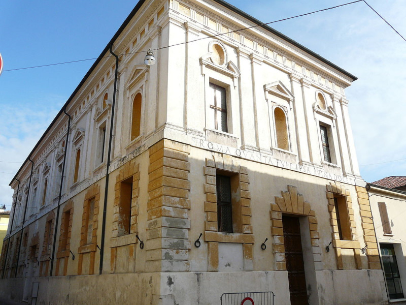 Immagine descrittiva - CC BY-SA Di Davide Papalini - Opera propria, CC BY-SA 3.0, https://commons.wikimedia.org/w/index.php?curid=7393053 Immagine descrittiva - CC BY-SA Di Davide Papalini - Opera propria, CC BY-SA 3.0, https://commons.wikimedia.org/w/index.php?curid=7393053