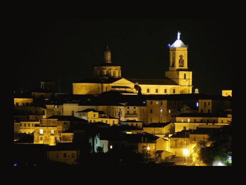 Immagine descrittiva - Immagine descrittiva -