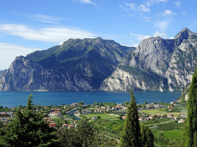 Immagine descrittiva - Immagine descrittiva -
