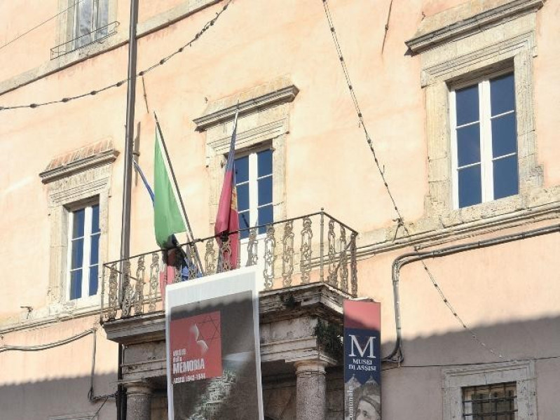 Pinacoteca Comunale. Esterno Fedeli, Marcello; jpg; 1417 pixels; 2126 pixels