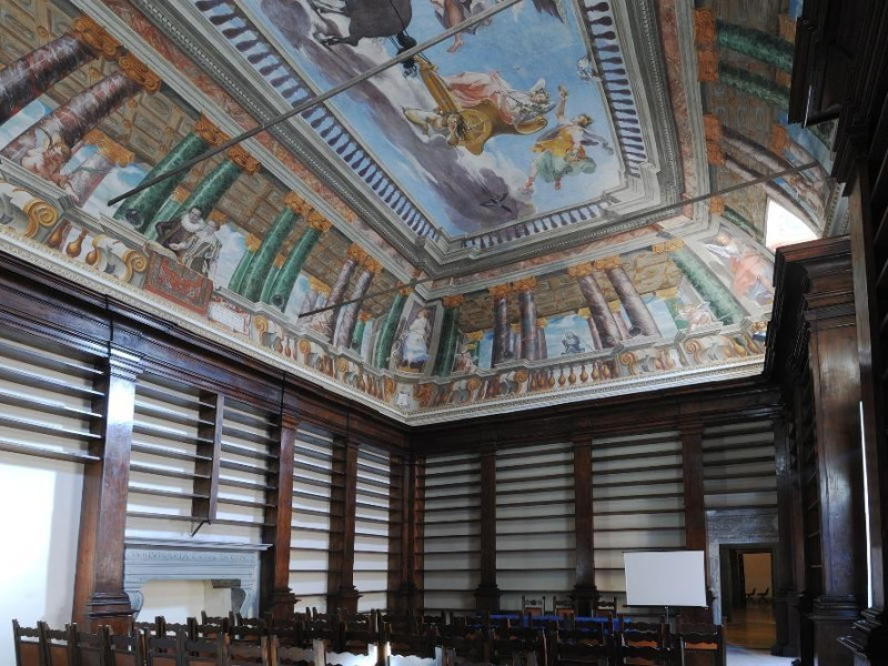 Sala espositiva Fedeli, Marcello; jpg; 2126 pixels; 1417 pixels