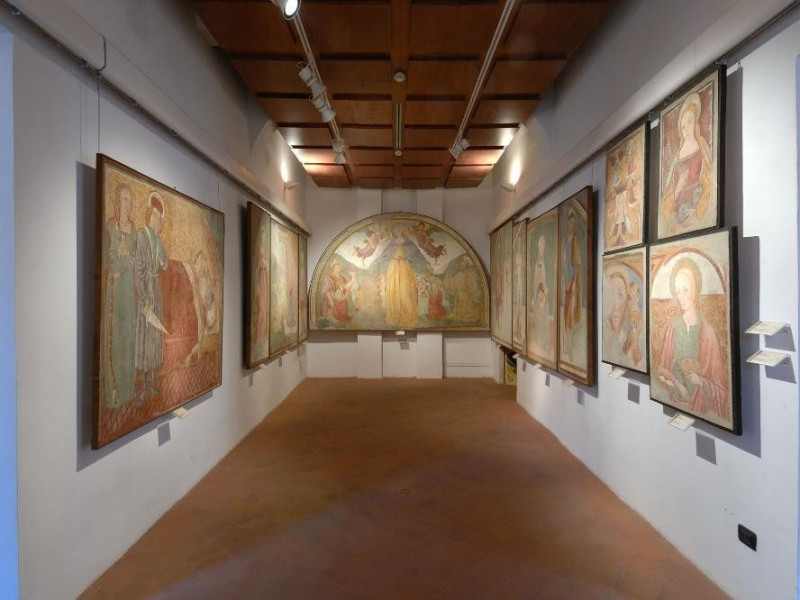 Sala espositiva Fedeli, Marcello; jpg; 2126 pixels; 1417 pixels