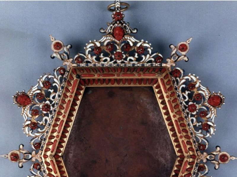 Cornice di specchio in corallo e argento-Manifattura di Trapani, secol Cornice di specchio in corallo e argento-Manifattura di Trapani, secol