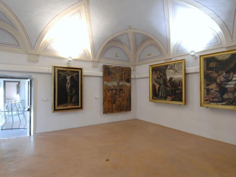 Sala espositiva Fedeli, Marcello; jpg; 2126 pixels; 1417 pixels