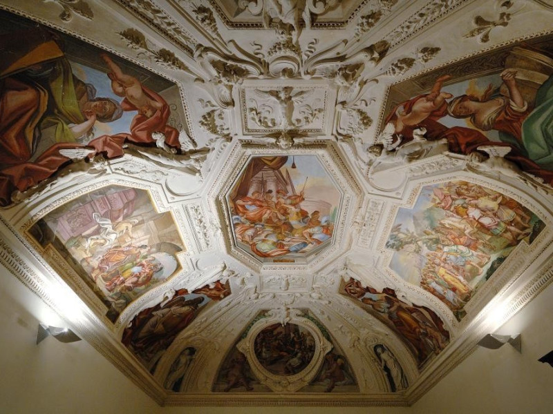Palazzo Vallemani. XVII sec. Complesso decora Fedeli, Marcello; jpg; 2126 pixels; 1417 pixels