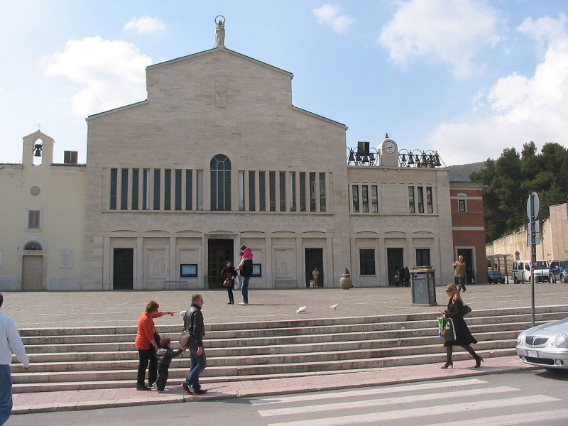 Immagine descrittiva - CC BY Di Epiovesan (Emilio Piovesan) - Opera propria, CC BY 3.0, https://commons.wikimedia.org/w/index.php?curid=3633617 Immagine descrittiva - CC BY Di Epiovesan (Emilio Piovesan) - Opera propria, CC BY 3.0, https://commons.wikimedia.org/w/index.php?curid=3633617