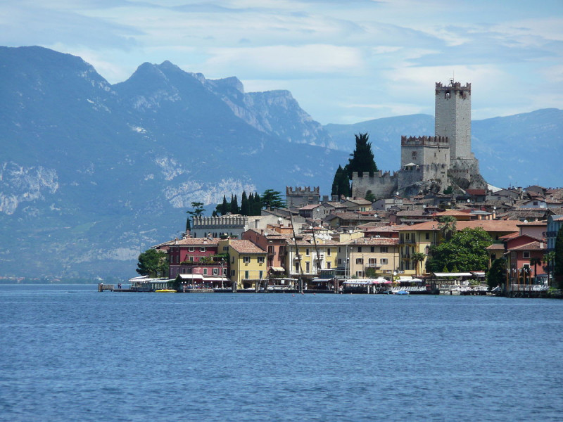 Immagine descrittiva - CC BY-SA Di S. Longstone - Opera propria, CC BY-SA 3.0, https://commons.wikimedia.org/w/index.php?curid=7296064 Immagine descrittiva - CC BY-SA Di S. Longstone - Opera propria, CC BY-SA 3.0, https://commons.wikimedia.org/w/index.php?curid=7296064