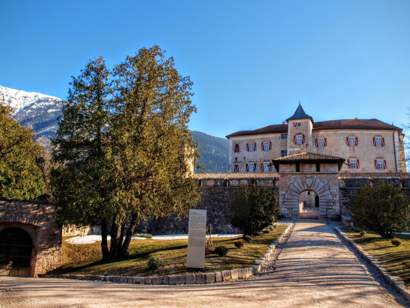 Immagine descrittiva - CC BY-SA Di VitVit - Opera propria, CC BY-SA 4.0, https://commons.wikimedia.org/w/index.php?curid=41897137 Immagine descrittiva - CC BY-SA Di VitVit - Opera propria, CC BY-SA 4.0, https://commons.wikimedia.org/w/index.php?curid=41897137