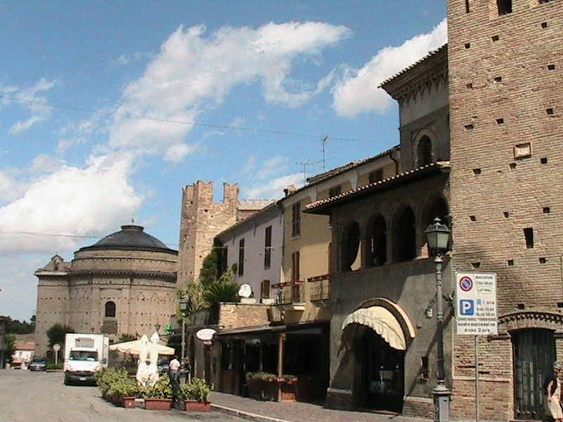 Immagine descrittiva - CC BY-SA Di Casalmaggiore Provincia - Opera propria, CC BY-SA 3.0, https://commons.wikimedia.org/w/index.php?curid=28400771 Immagine descrittiva - CC BY-SA Di Casalmaggiore Provincia - Opera propria, CC BY-SA 3.0, https://commons.wikimedia.org/w/index.php?curid=28400771