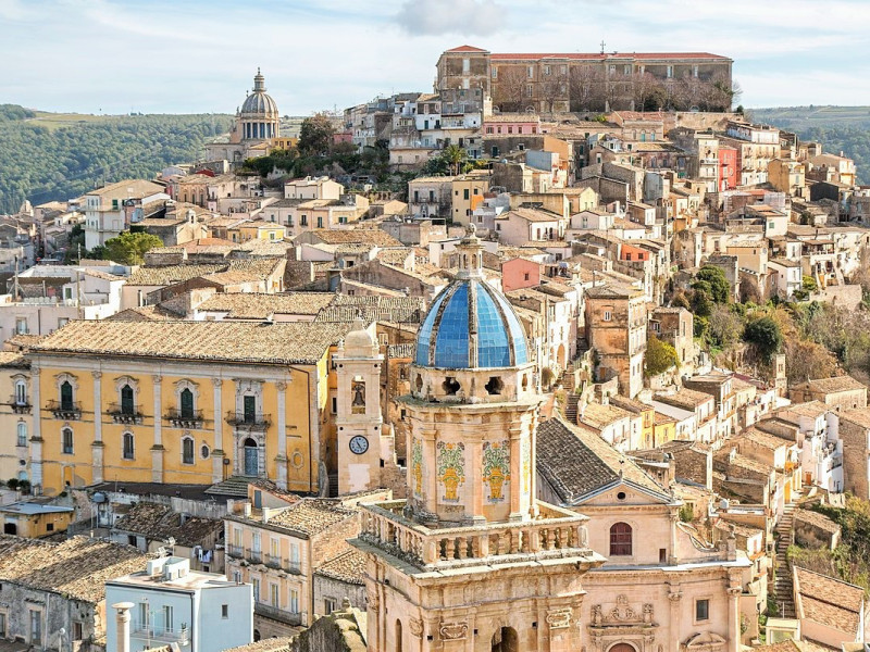 Immagine descrittiva - CC BY Di Andrea Schaffer from Sydney, Australia - Ragusa, CC BY 2.0, https://commons.wikimedia.org/w/index.php?curid=75232870 Immagine descrittiva - CC BY Di Andrea Schaffer from Sydney, Australia - Ragusa, CC BY 2.0, https://commons.wikimedia.org/w/index.php?curid=75232870