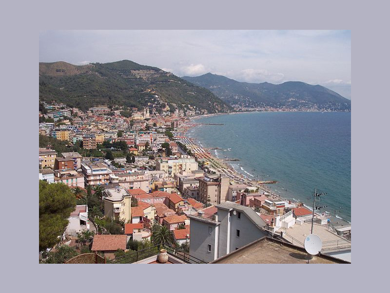 Immagine descrittiva - CC BY-SA utent Fabrox - it.wikipedia (CC BY-SA 3.0) Immagine descrittiva - CC BY-SA utent Fabrox - it.wikipedia (CC BY-SA 3.0)