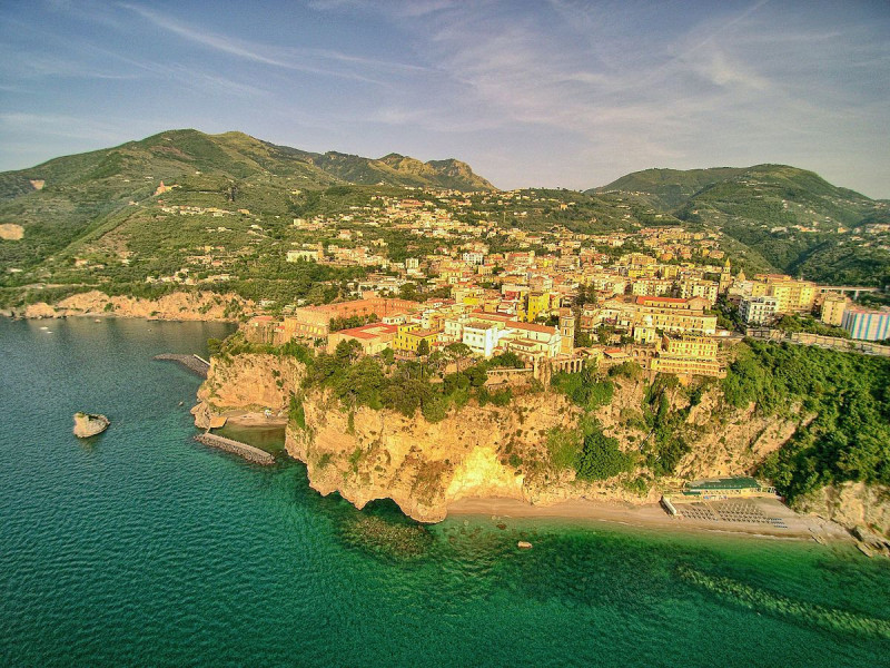 Immagine descrittiva - CC BY-SA Di Valerio Capello (ElfQrin) - Opera propria, CC BY-SA 4.0, https://commons.wikimedia.org/w/index.php?curid=49055627 Immagine descrittiva - CC BY-SA Di Valerio Capello (ElfQrin) - Opera propria, CC BY-SA 4.0, https://commons.wikimedia.org/w/index.php?curid=49055627
