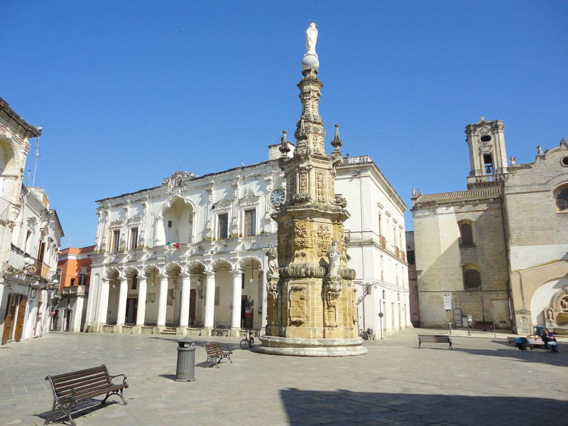 Immagine descrittiva - CC BY-SA Di Lupiae - Opera propria, CC BY-SA 3.0, https://commons.wikimedia.org/w/index.php?curid=22558693 Immagine descrittiva - CC BY-SA Di Lupiae - Opera propria, CC BY-SA 3.0, https://commons.wikimedia.org/w/index.php?curid=22558693