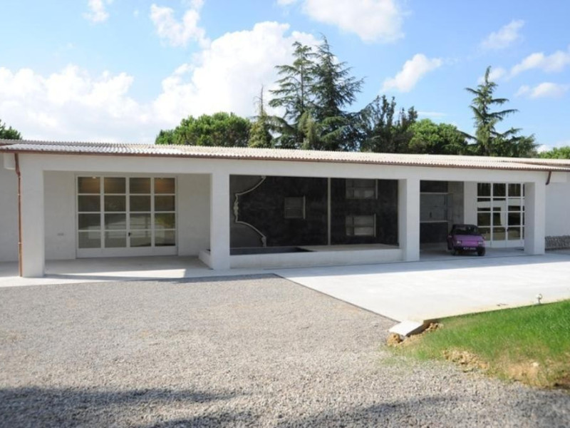 Veduta esterna jpg; 768 pixels; 511 pixels Veduta esterna jpg; 768 pixels; 511 pixels