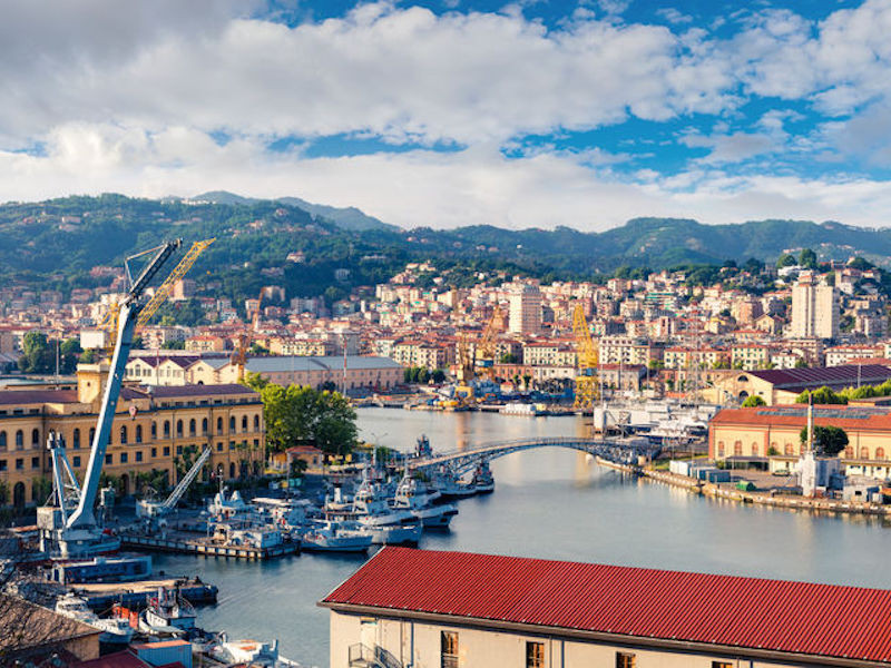 Immagine descrittiva - BY [Andrew Mayovskyy/123rf]