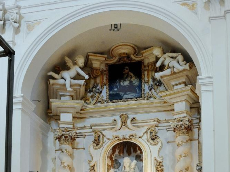 Altare della Madonna di Loreto. Bottega Itali Fedeli, Marcello; jpg; 1417 pixels; 2126 pixels Altare della Madonna di Loreto. Bottega Itali Fedeli, Marcello; jpg; 1417 pixels; 2126 pixels