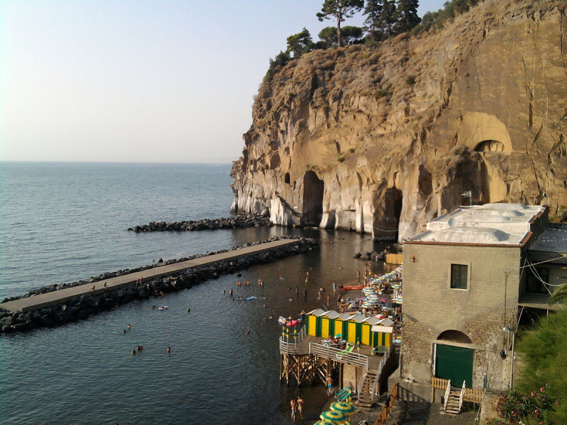 Immagine descrittiva - CC BY-SA Di Alexdevil - Opera propria, CC BY-SA 3.0, https://commons.wikimedia.org/w/index.php?curid=15547568 Immagine descrittiva - CC BY-SA Di Alexdevil - Opera propria, CC BY-SA 3.0, https://commons.wikimedia.org/w/index.php?curid=15547568