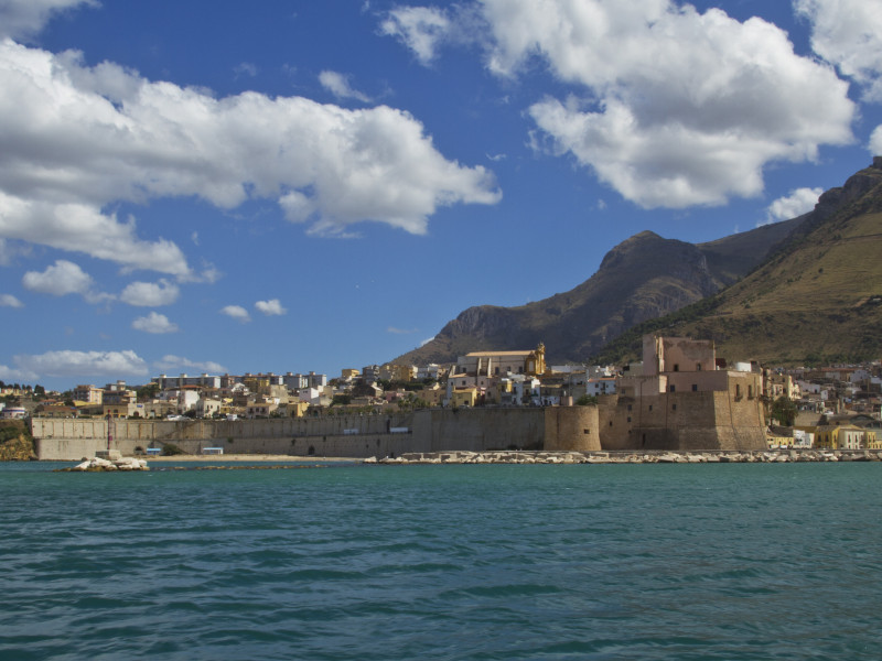 Immagine descrittiva - BY Di trolvag, CC BY-SA 3.0, https://commons.wikimedia.org/w/index.php?curid=58643365