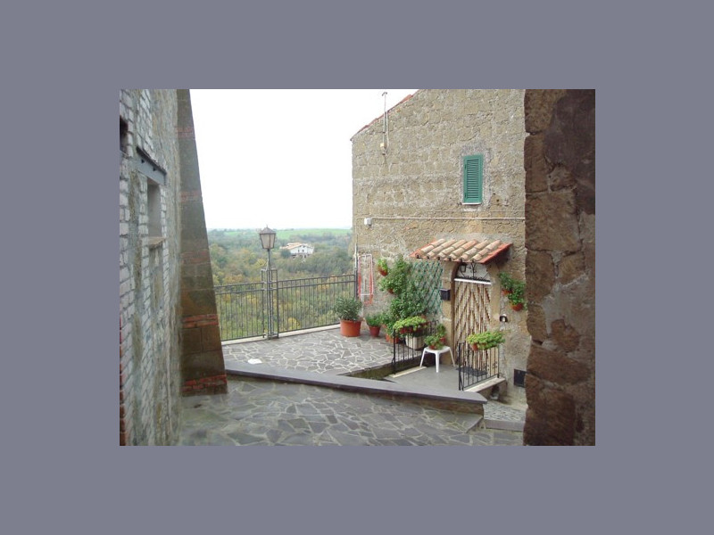 centro storico farnese