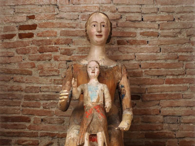 Ignoto scultore del XIV secolo, Madonna con B Bellu, Sandro