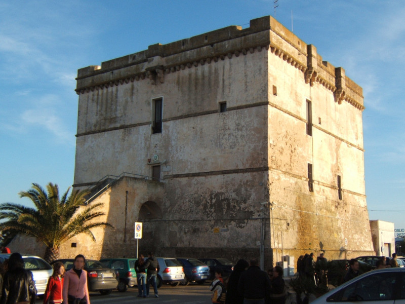 Immagine descrittiva - BY Di italian wikipedia user florixc, CC BY-SA 3.0, https://commons.wikimedia.org/w/index.php?curid=7398052 Immagine descrittiva - BY Di italian wikipedia user florixc, CC BY-SA 3.0, https://commons.wikimedia.org/w/index.php?curid=7398052
