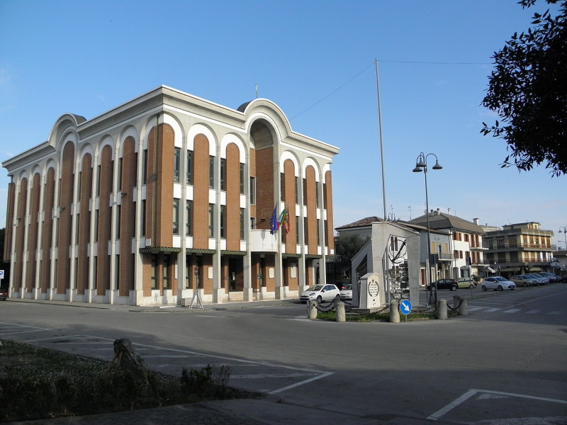 Immagine descrittiva - BY Di Threecharlie - Opera propria, CC BY-SA 3.0, https://commons.wikimedia.org/w/index.php?curid=29068612 Immagine descrittiva - BY Di Threecharlie - Opera propria, CC BY-SA 3.0, https://commons.wikimedia.org/w/index.php?curid=29068612