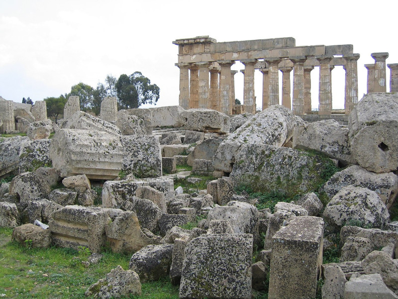 Immagine descrittiva - BY Di Evan Erickson - Opera propria, Pubblico dominio, https://commons.wikimedia.org/w/index.php?curid=5739911 Immagine descrittiva - BY Di Evan Erickson - Opera propria, Pubblico dominio, https://commons.wikimedia.org/w/index.php?curid=5739911