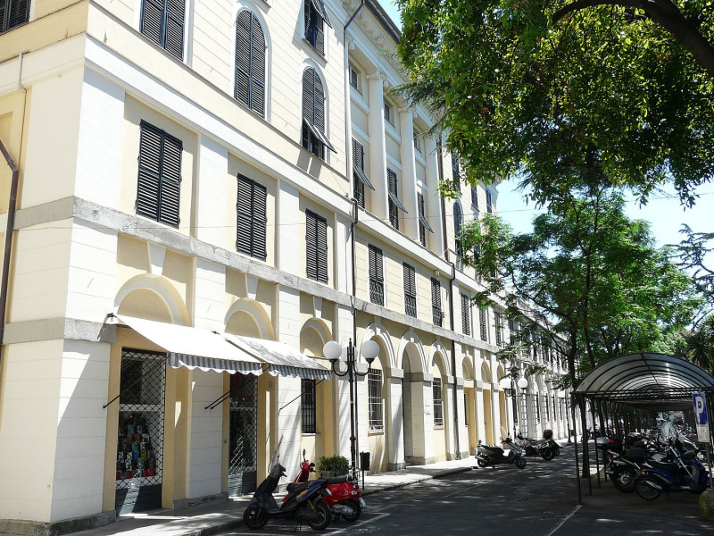 Immagine descrittiva - BY Di Davide Papalini - Opera propria, CC BY-SA 3.0, https://commons.wikimedia.org/w/index.php?curid=4266682 Immagine descrittiva - BY Di Davide Papalini - Opera propria, CC BY-SA 3.0, https://commons.wikimedia.org/w/index.php?curid=4266682