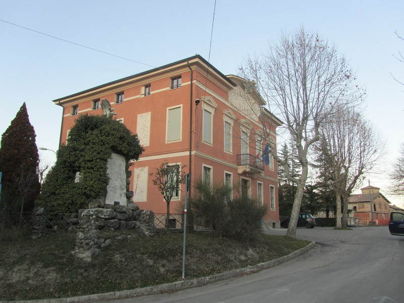Immagine descrittiva - BY Di RadioVentasso di Wikipedia in italiano, CC BY 3.0, https://commons.wikimedia.org/w/index.php?curid=47550618 Immagine descrittiva - BY Di RadioVentasso di Wikipedia in italiano, CC BY 3.0, https://commons.wikimedia.org/w/index.php?curid=47550618