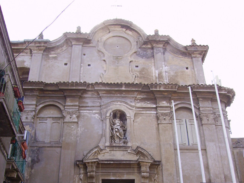 Immagine descrittiva - BY Di foto scattata dall'utente - opera propria, GFDL, https://it.wikipedia.org/w/index.php?curid=1711705 Immagine descrittiva - BY Di foto scattata dall'utente - opera propria, GFDL, https://it.wikipedia.org/w/index.php?curid=1711705