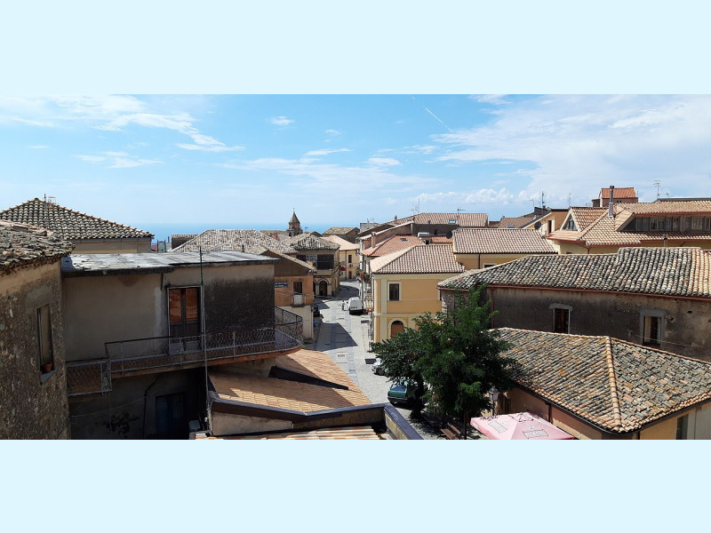 Immagine descrittiva - CC BY-SA Di Peter Debye - Opera propria, CC BY-SA 4.0, https://commons.wikimedia.org/w/index.php?curid=72014789 Immagine descrittiva - CC BY-SA Di Peter Debye - Opera propria, CC BY-SA 4.0, https://commons.wikimedia.org/w/index.php?curid=72014789