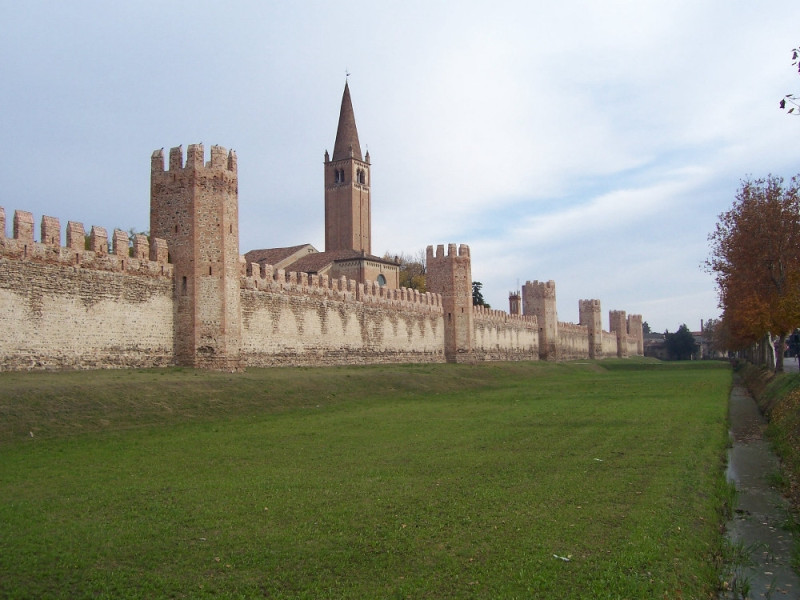 Immagine descrittiva - BY Di Zavijavah - Opera propria, CC BY-SA 3.0, https://commons.wikimedia.org/w/index.php?curid=3688187 Immagine descrittiva - BY Di Zavijavah - Opera propria, CC BY-SA 3.0, https://commons.wikimedia.org/w/index.php?curid=3688187