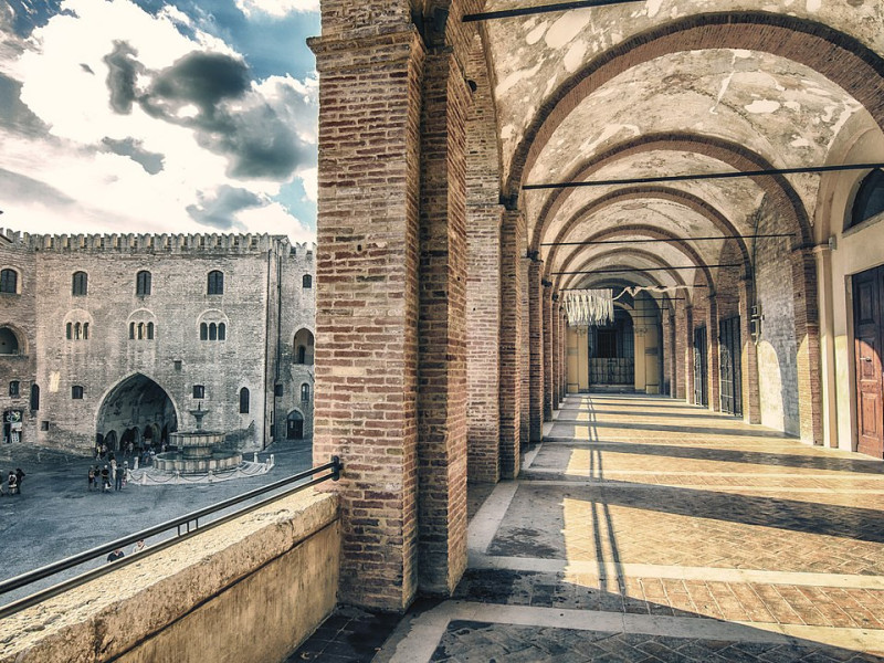 Immagine descrittiva - CC BY-SA Di Victortorresan - Opera propria, CC BY-SA 4.0, https://commons.wikimedia.org/w/index.php?curid=51024602 Immagine descrittiva - CC BY-SA Di Victortorresan - Opera propria, CC BY-SA 4.0, https://commons.wikimedia.org/w/index.php?curid=51024602
