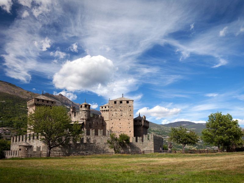 Immagine descrittiva - BY Castello di Fénis by Ufficio stampa La White Immagine descrittiva - BY Castello di Fénis by Ufficio stampa La White
