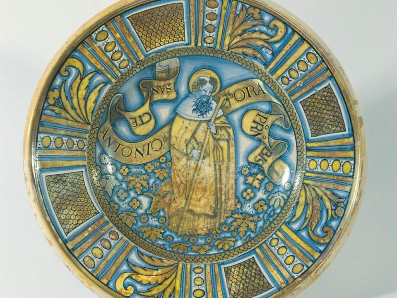 Fabbrica derutese, Piatto da pompa a lustro,  Bellu, Sandro/ Castignani, Sante; jpg; 768 pixels; 735 pixels Fabbrica derutese, Piatto da pompa a lustro,  Bellu, Sandro/ Castignani, Sante; jpg; 768 pixels; 735 pixels