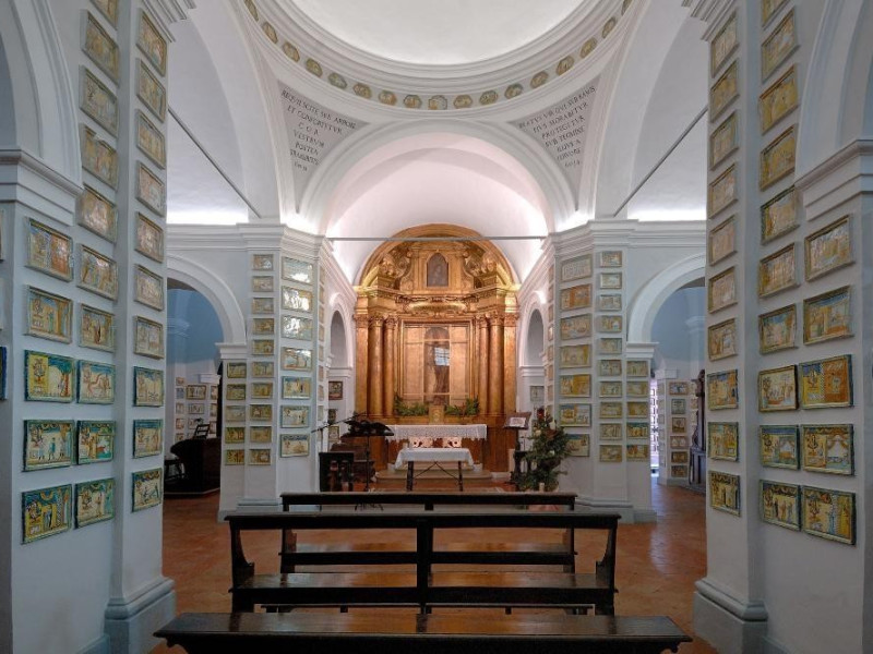 Santuario della Madonna dei Bagni. Navata Fedeli, Marcello; jpg; 2126 pixels; 1417 pixels Santuario della Madonna dei Bagni. Navata Fedeli, Marcello; jpg; 2126 pixels; 1417 pixels