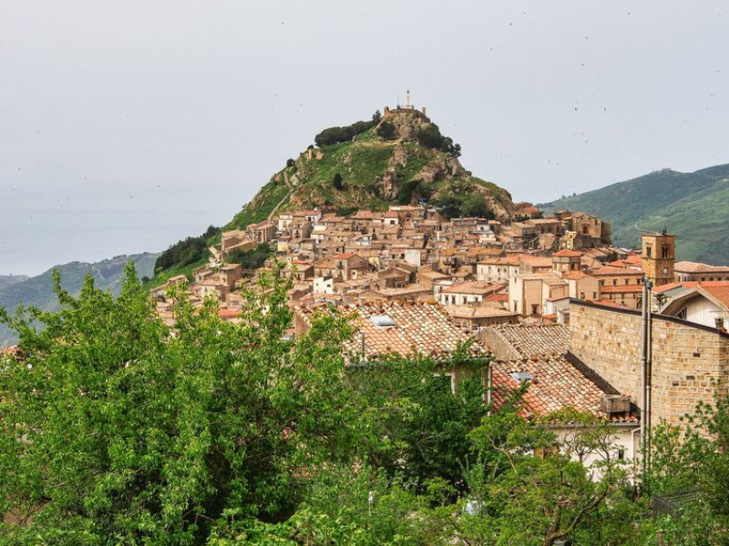 Immagine descrittiva - BY [123rf/Rudolf Ernst]  