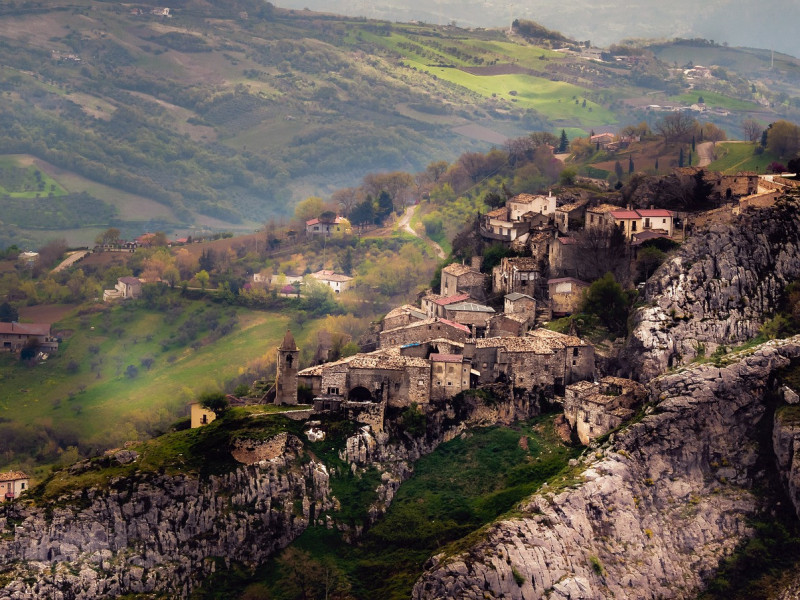 Immagine descrittiva - BY Foto di Fabio Grandis da Pixabay Immagine descrittiva - BY Foto di Fabio Grandis da Pixabay