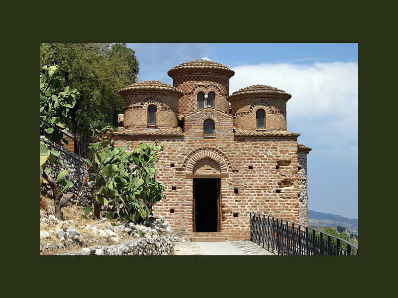 Immagine descrittiva - CC BY-SA Di Bonifab - Opera propria, CC BY-SA 3.0, https://commons.wikimedia.org/w/index.php?curid=21300943 Immagine descrittiva - CC BY-SA Di Bonifab - Opera propria, CC BY-SA 3.0, https://commons.wikimedia.org/w/index.php?curid=21300943