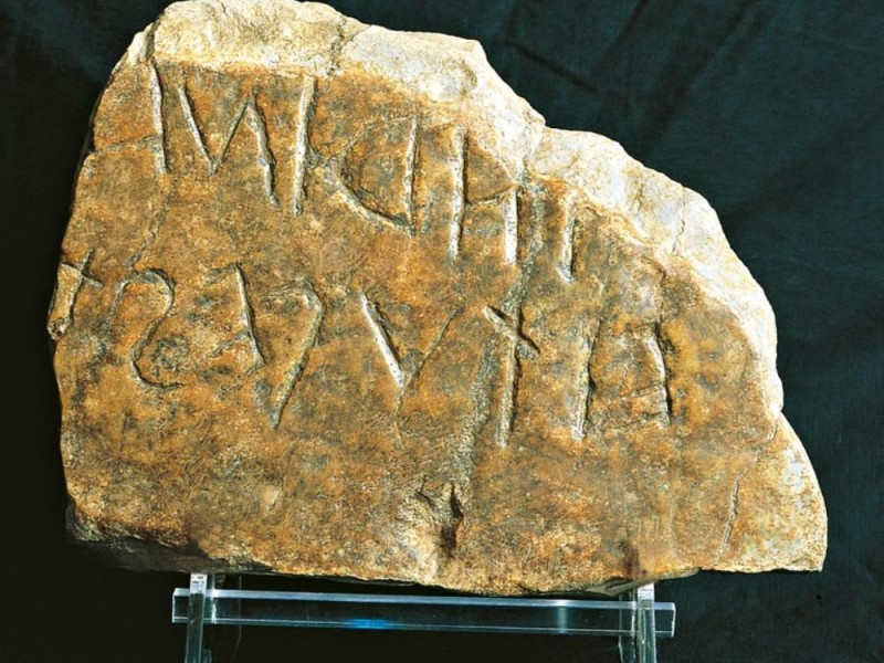 Iscrizione in lingua umbra Giorgetti, Alessio; jpg; 768 pixels; 680 pixels Iscrizione in lingua umbra Giorgetti, Alessio; jpg; 768 pixels; 680 pixels