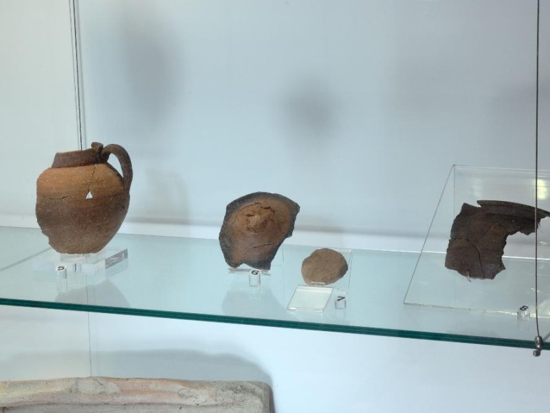 Catacomba di Villa S. Faustino. Vasi e framme Fedeli, Marcello; jpg; 2126 pixels; 1417 pixels Catacomba di Villa S. Faustino. Vasi e framme Fedeli, Marcello; jpg; 2126 pixels; 1417 pixels