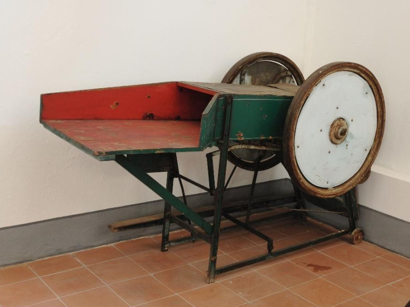 Centro documentazione Monti Martani. Sala esp Fedeli, Marcello; jpg; 2126 pixels; 1417 pixels Centro documentazione Monti Martani. Sala esp Fedeli, Marcello; jpg; 2126 pixels; 1417 pixels