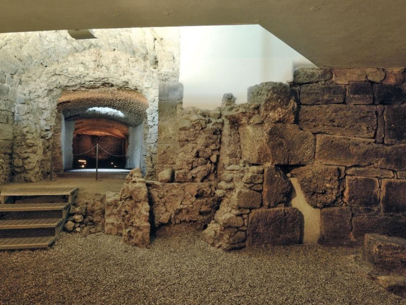 Mostra archeologica permanente presso il crip Fedeli, Marcello; jpg; 2126 pixels; 1417 pixels