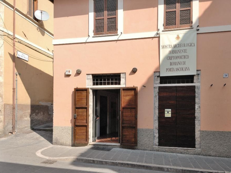 Mostra archeologica permanente presso il crip Fedeli, Marcello; jpg; 2126 pixels; 1417 pixels