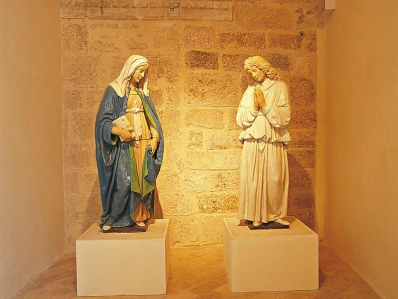 Luca della Robbia. Gruppo scultoreo. Annuncia Fedeli, Marcello; jpg; 768 pixels; 768 pixels