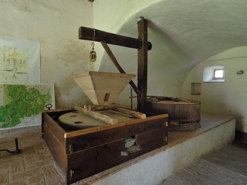 Sala espositiva Fedeli, Marcello; jpg; 2126 pixels; 1417 pixels Sala espositiva Fedeli, Marcello; jpg; 2126 pixels; 1417 pixels