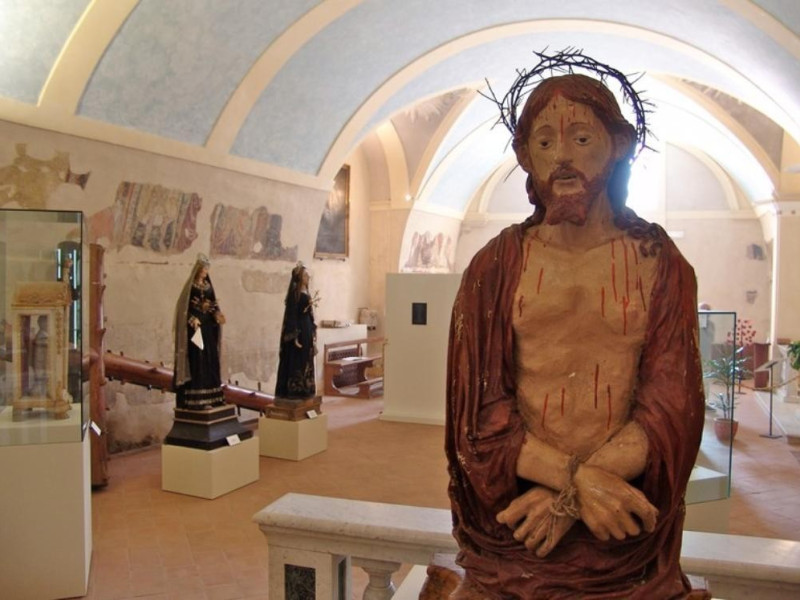 Museo san Giuseppe. Allestimento interno. Bovini, Mirko; jpg; 768 pixels; 575 pixels Museo san Giuseppe. Allestimento interno. Bovini, Mirko; jpg; 768 pixels; 575 pixels