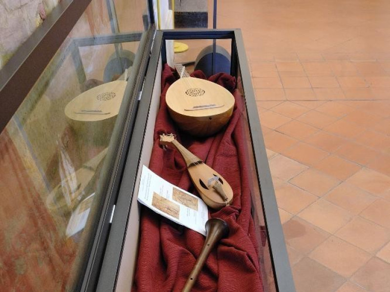Strumenti musicali rinascimentali. Fedeli, Marcello; jpg; 1417 pixels; 2126 pixels Strumenti musicali rinascimentali. Fedeli, Marcello; jpg; 1417 pixels; 2126 pixels