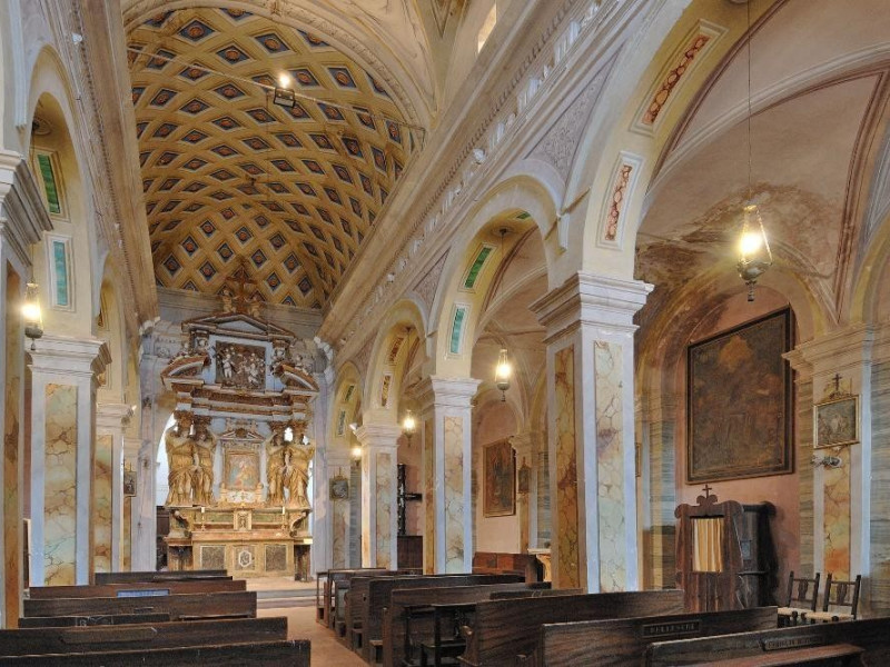 Chiesa della Madonna della Sbarra. Navata. Fedeli, Marcello; jpg; 2126 pixels; 1417 pixels